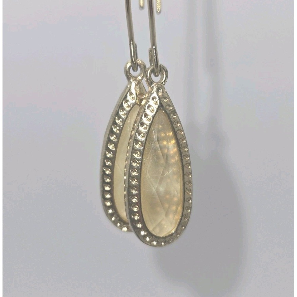 Teardrop Mother of Pearl Long Dangle Earrings Gold Tone Faceted Shell Boho‎ Chic